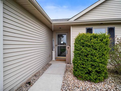 800 Innkeepers Ct, Waterloo, IN 46793 photo 4
