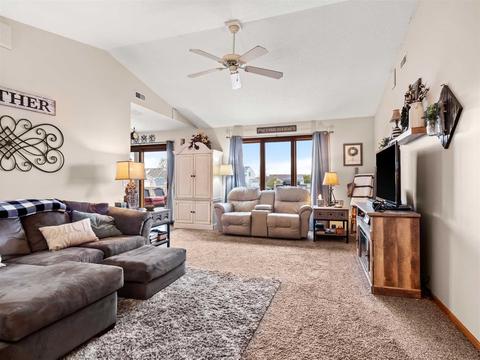800 Innkeepers Ct, Waterloo, IN 46793 photo 7