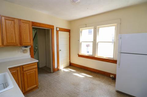 210 E Bartlett St, South Bend, IN 46601 photo 17