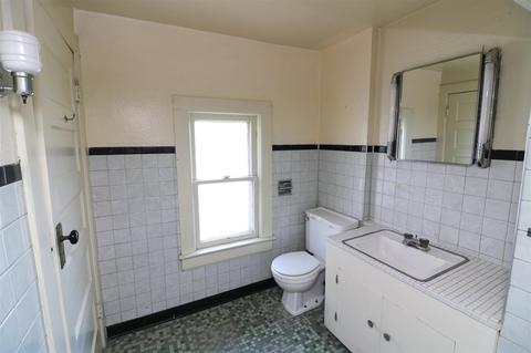 210 E Bartlett St, South Bend, IN 46601 photo 34