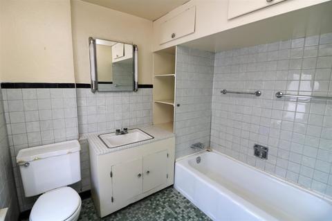 210 E Bartlett St, South Bend, IN 46601 photo 33