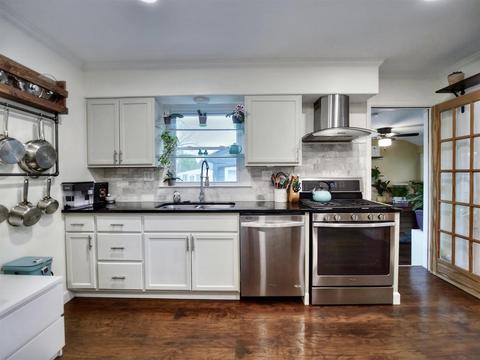 915 E Third St, Auburn, IN 46706 photo 12