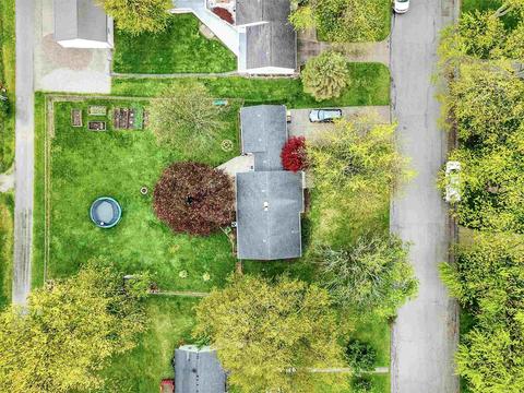 915 E Third St, Auburn, IN 46706 photo 5