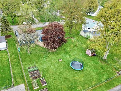 915 E Third St, Auburn, IN 46706 photo 3