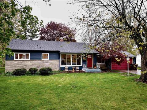915 E Third St, Auburn, IN 46706 photo 1