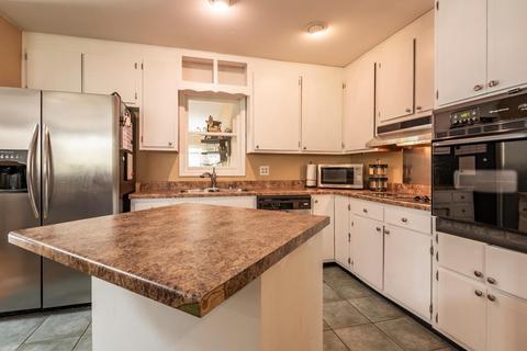 2109 E Wimbleton Ln, Bloomington, IN 47401 photo 7