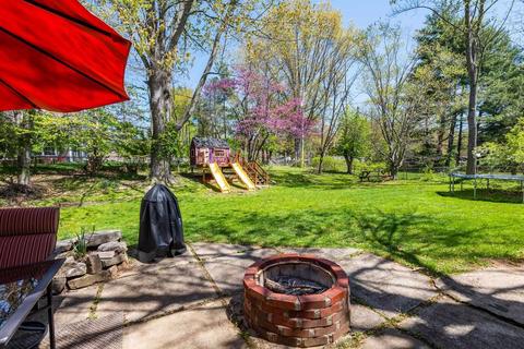 2109 E Wimbleton Ln, Bloomington, IN 47401 photo 26