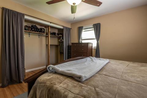 2109 E Wimbleton Ln, Bloomington, IN 47401 photo 16