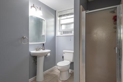 2109 E Wimbleton Ln, Bloomington, IN 47401 photo 23