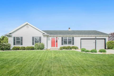 52263 Evard Dr, Granger, IN 46530 photo 1