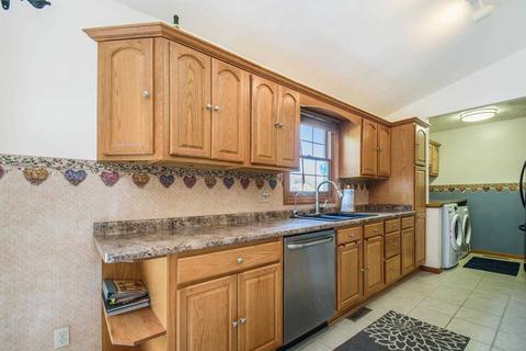 52263 Evard Dr, Granger, IN 46530 photo 9