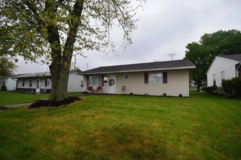 701 Outer Dr, Frankfort, IN 46041 photo 2