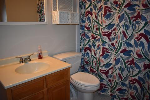 408 Outer Dr, Frankfort, IN 46041 photo 10
