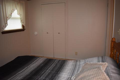 408 Outer Dr, Frankfort, IN 46041 photo 13