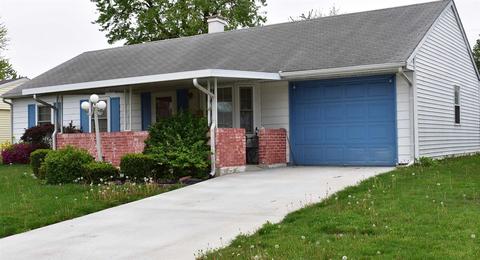 408 Outer Dr, Frankfort, IN 46041 photo 1