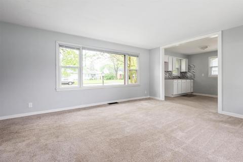 3203 W Devon Rd, Muncie, IN 47304 photo 5