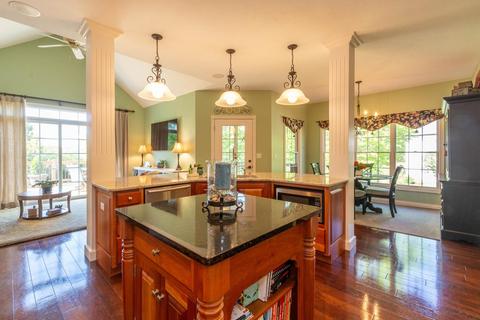 2624 E Ciana Ct, Bloomington, IN 47401 photo 3