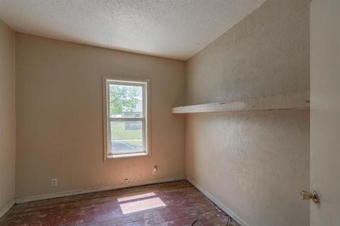 260 E Maple St, Wabash, IN 46992 photo 11