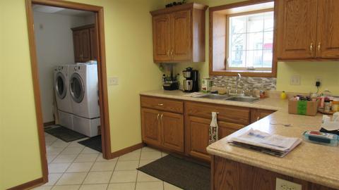 216 S Walsh St, Garrett, IN 46738 photo 5