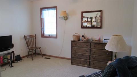 216 S Walsh St, Garrett, IN 46738 photo 11