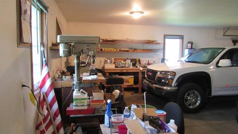 216 S Walsh St, Garrett, IN 46738 photo 16
