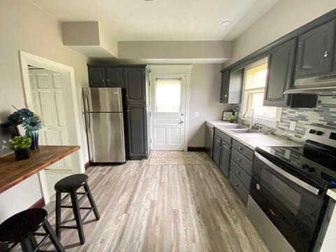 607 Fourth St, Howe, IN 46746 photo 6