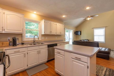 4301 E Cricket Knl, Bloomington, IN 47401 photo 9