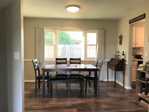 911 E Spring St, Bluffton, IN 46714 photo 5
