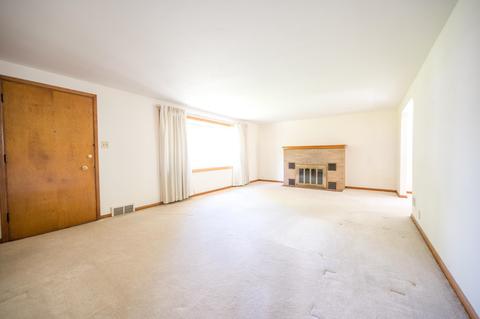 52084 Fir Rd, Granger, IN 46530 photo 12
