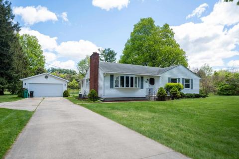 52084 Fir Rd, Granger, IN 46530 photo 2