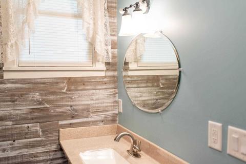 412 E Rochester St, Akron, IN 46910 photo 29