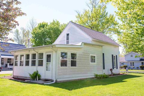 412 E Rochester St, Akron, IN 46910 photo 5