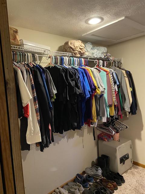 304 E Walnut St, Chalmers, IN 47929 photo 11
