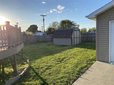 304 E Walnut St, Chalmers, IN 47929 photo 24