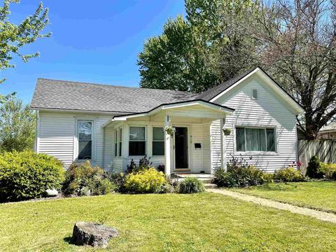 419 E Cherry St, Bluffton, IN 46714 photo 2