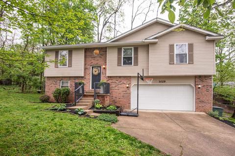 1029 Emery Ct, Bloomington, IN 47401 photo 1