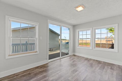 7076 S 300 East Rd, Warren, IN 46792 photo 9