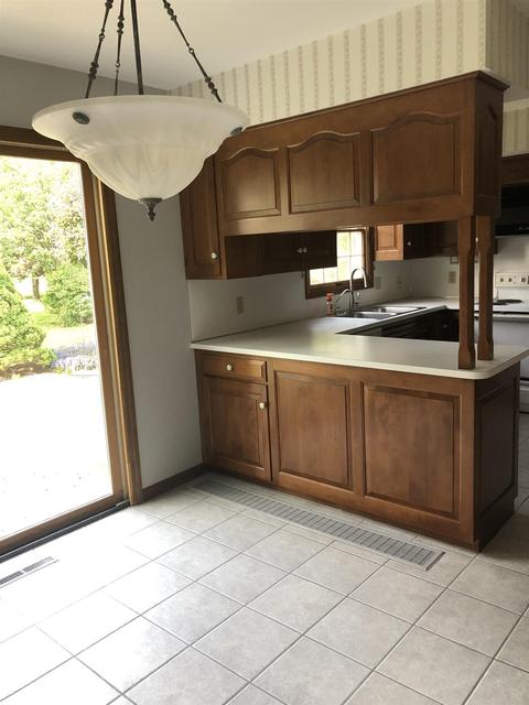 400 Eugene Dr, Middlebury, IN 46540 photo 5