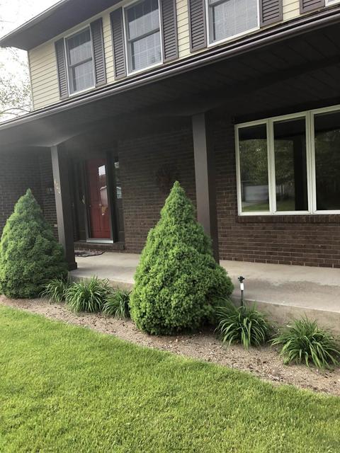 400 Eugene Dr, Middlebury, IN 46540 photo 2
