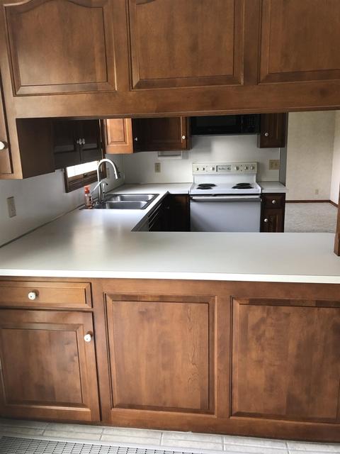 400 Eugene Dr, Middlebury, IN 46540 photo 7