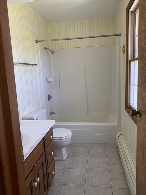 400 Eugene Dr, Middlebury, IN 46540 photo 22