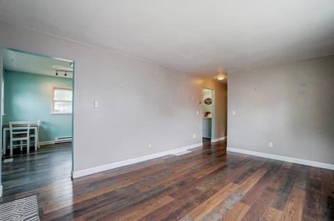 214 N Maple St, Lagrange, IN 46761 photo 7