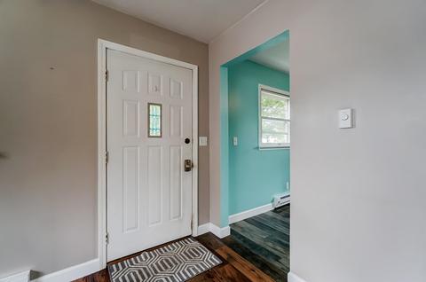 214 N Maple St, Lagrange, IN 46761 photo 4