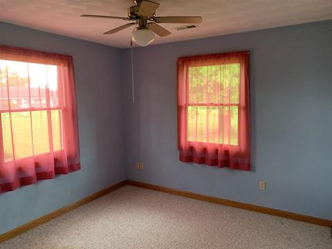 2675 N Darry St, Jasper, IN 47546 photo 8