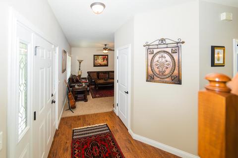 3901 E Fenbrook Ln, Bloomington, IN 47401 photo 6