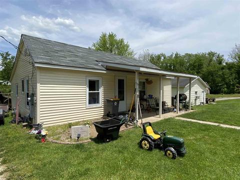 725 E Moody Dr, Bloomington, IN 47401 photo 2