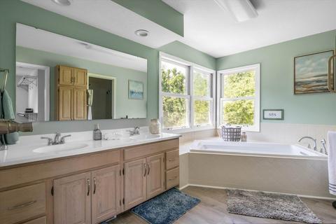 17912 Augusta Ct, Granger, IN 46530 photo 24