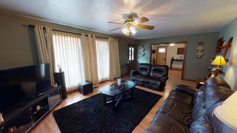 208 E 9th St, Jasper, IN 47546 photo 4
