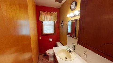 208 E 9th St, Jasper, IN 47546 photo 10