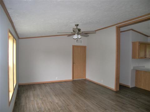 100 W Noah St, Claypool, IN 46510 photo 9